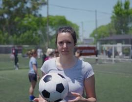 Justiça condena escola a pagar R$ 10 mil por impedir menina de jogar futebol em competição